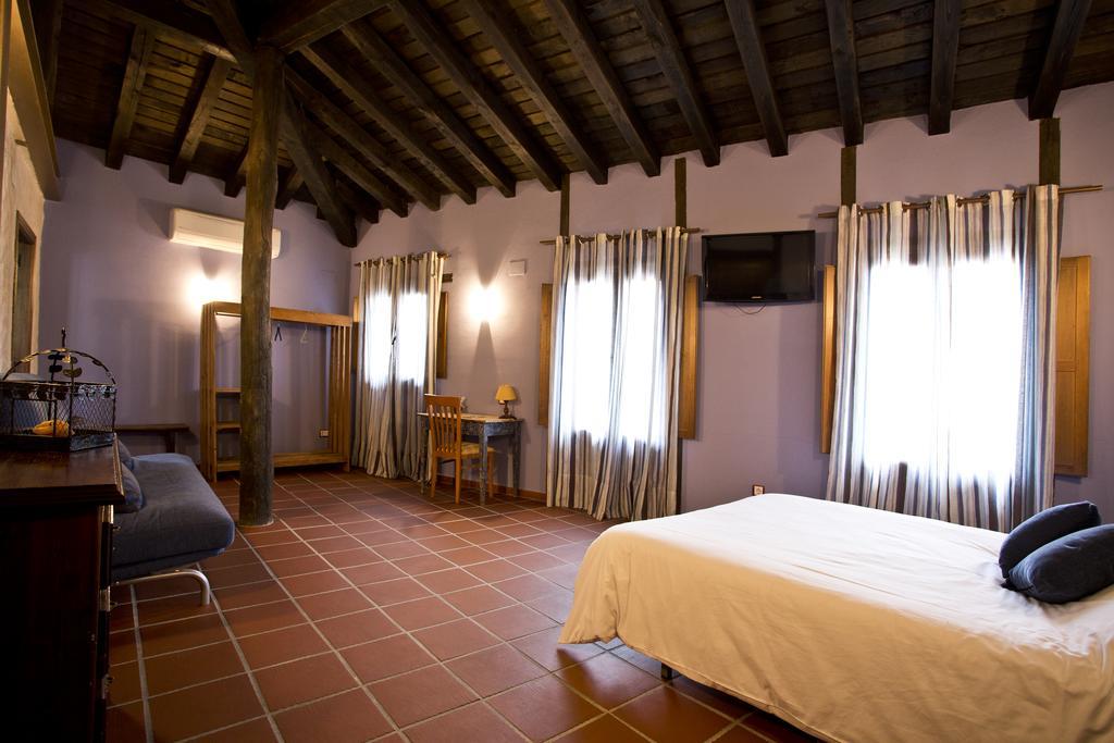 Hotel Rural - Casa Margo Sequeros Bagian luar foto
