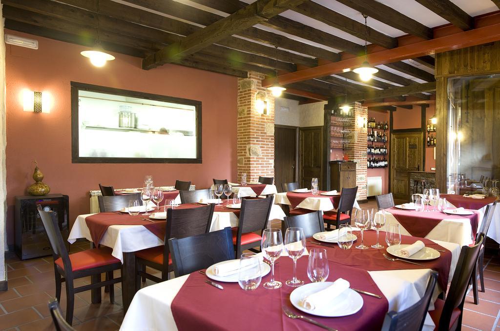 Hotel Rural - Casa Margo Sequeros Bagian luar foto