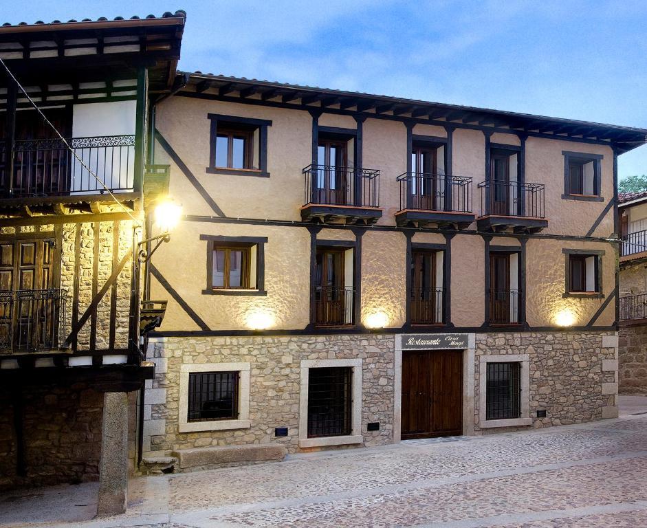Hotel Rural - Casa Margo Sequeros Bagian luar foto